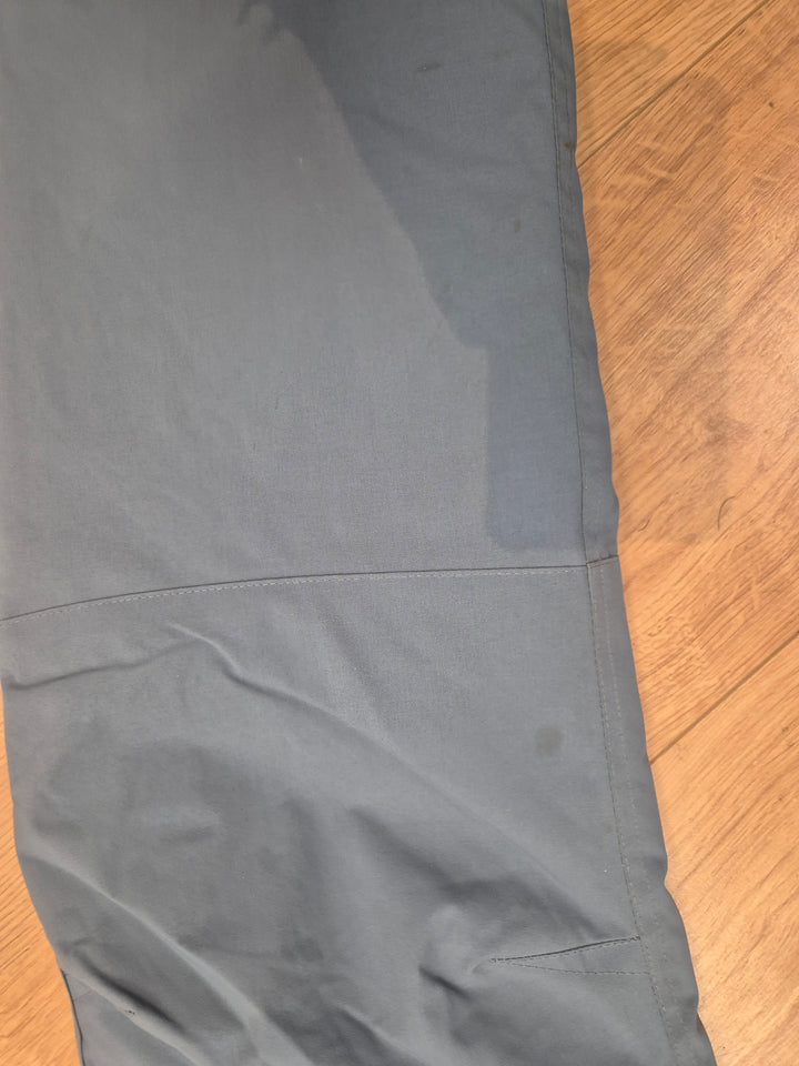 Pre-loved Protest Sunny Manatee Girls Snow Trousers 164 cm (258) - Grade C