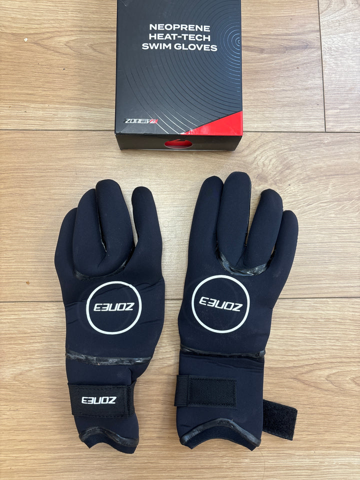 Clearance Zone3 Neoprene Swimming Gloves (Size XL)