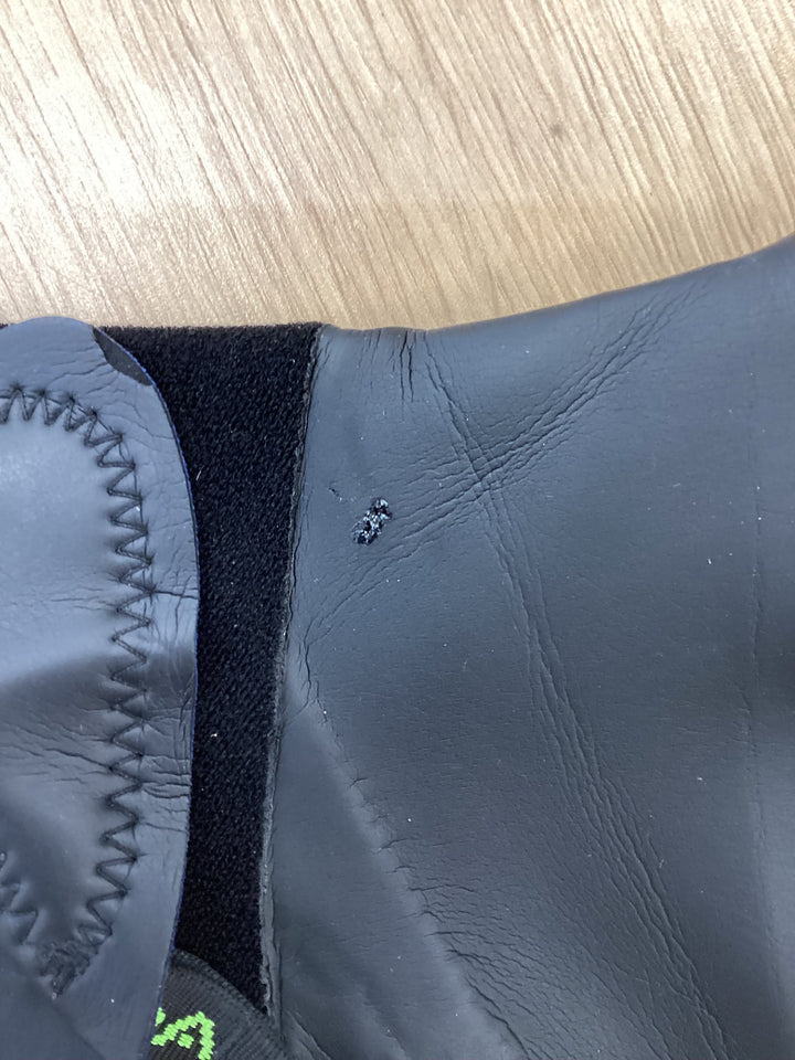 Pre Loved Yonda Spectre Wetsuit Mens size 2XL (010) - Grade B