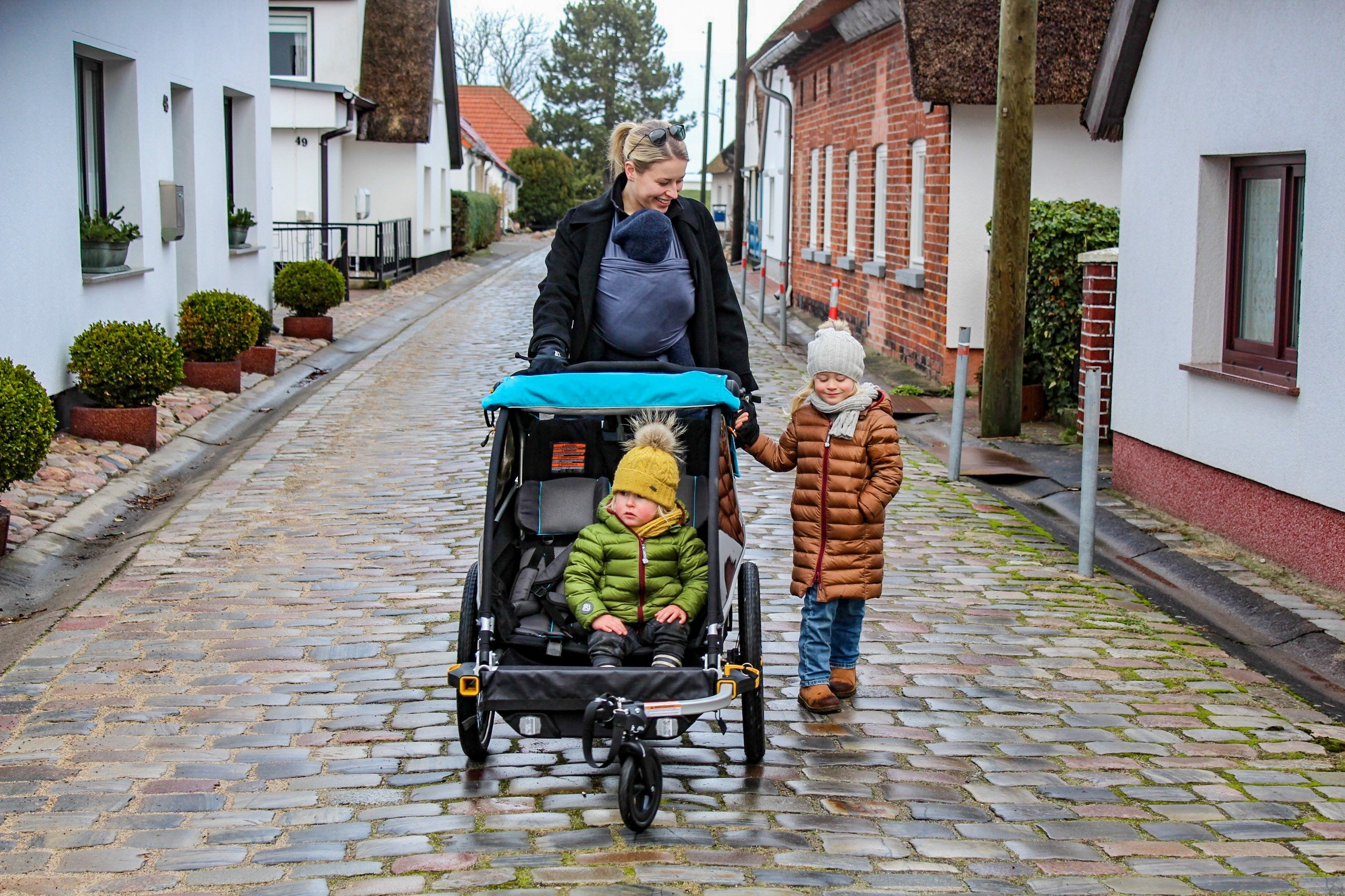 HIRE a Burley D’Lite™ X - Double - Kids Bike Trailers