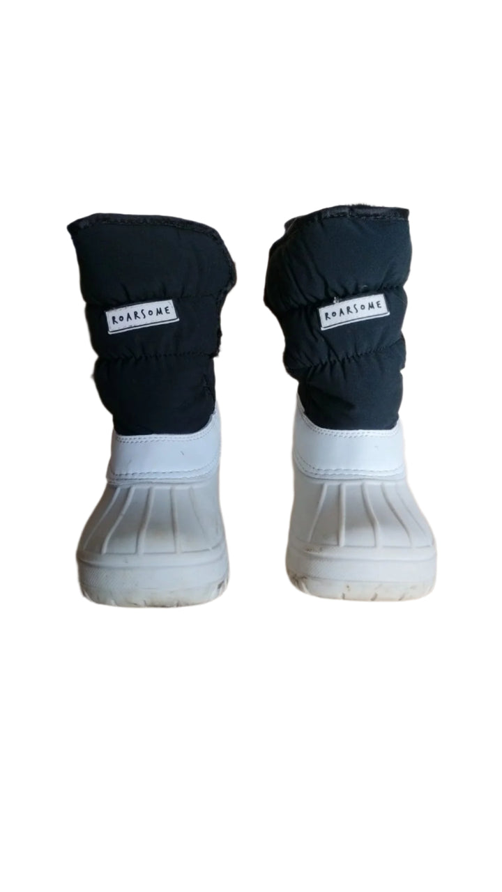 Pre Loved Roarsome Kids Snow Boots Size Grade C