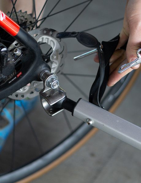 Robert Axle 12mm Thru Axle Adapter- 12X1.0 (162 167 or 172mm)