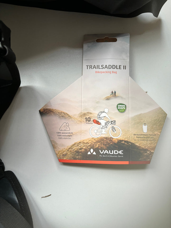 Pre Loved Vaude Trailguide II saddlebag