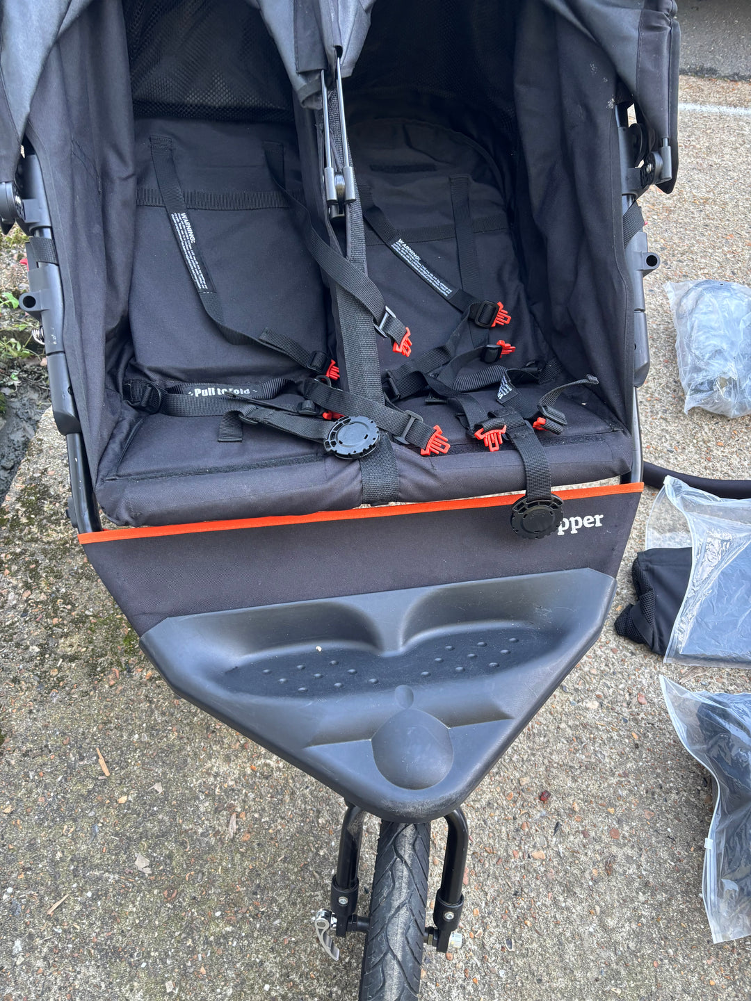 Pre Loved Out 'n' About Nipper - v5 Double (ID 9502)