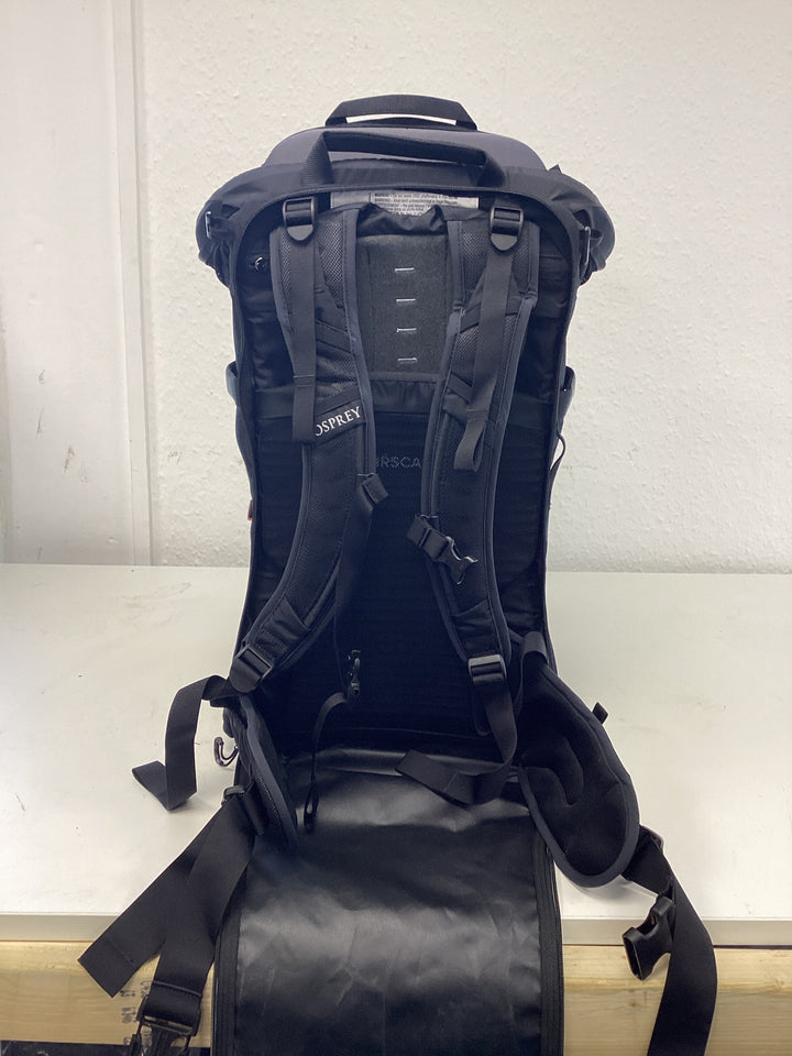 Pre Loved Opsrey Poco LT Child Carrier (ID 5030)
