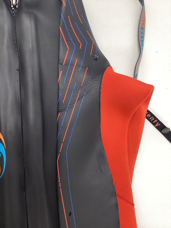 Pre Loved Blueseventy Sprint Triathlon Wetsuit Mens SMT (1068) - Grade C