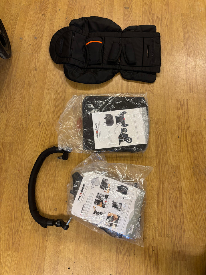 Pre Loved Out 'n' About Nipper v5 (ID 9008)