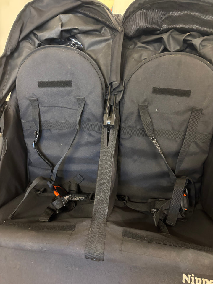 Pre Loved Out 'n' About Nipper Sport v5 - Double (ID 3514)