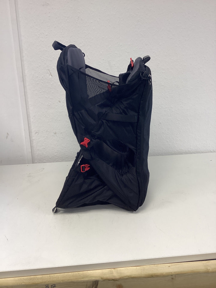 Pre Loved Opsrey Poco LT Child Carrier (ID 5035)