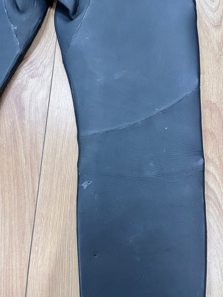 Pre Loved Yonda Spectre Wetsuit Mens size M (100) - Grade B