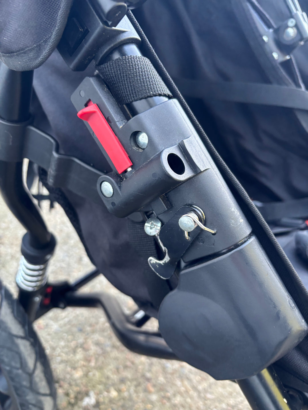 Pre Loved Out 'n' About Nipper - v5 Double (ID 9502)