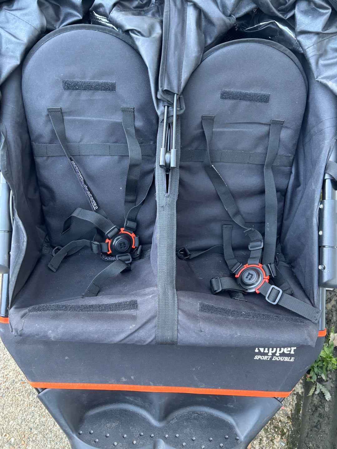 Pre Loved Out 'n' About Nipper Sport v5 - Double (ID 3518)