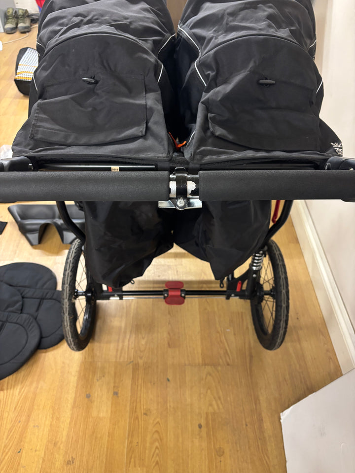 Pre Loved Out 'n' About Nipper Sport v5 - Double (ID 3516)