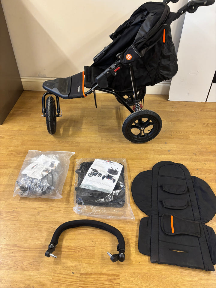 Pre Loved Out 'n' About Nipper v5 (ID 9002)