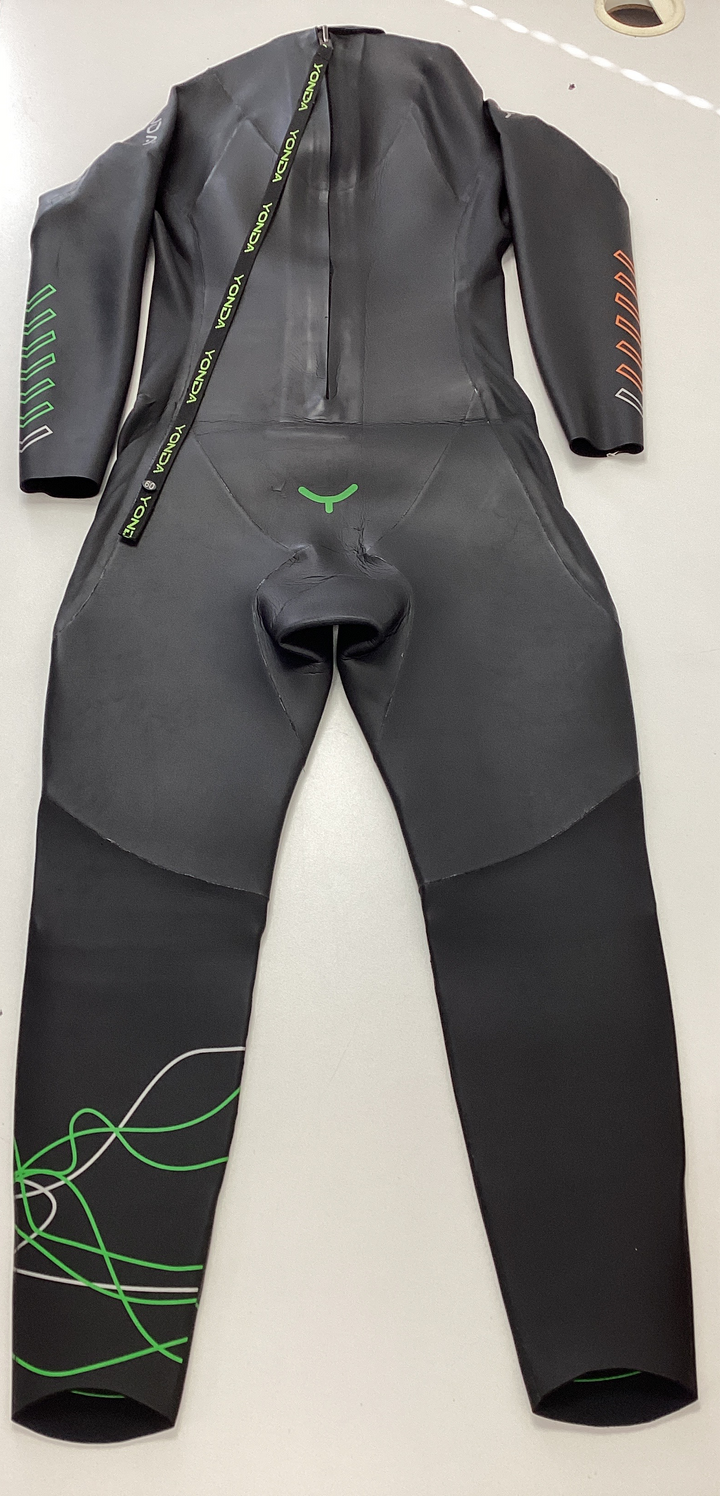 Pre Loved Yonda Spectre Wetsuit Mens size ML (60) - Grade C