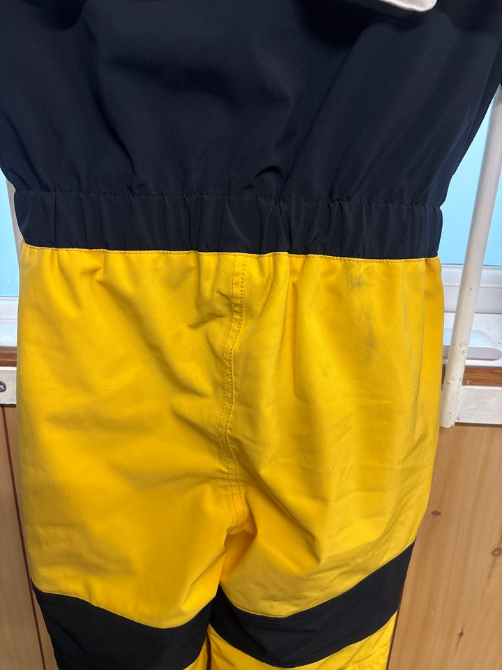 Pre Loved Roarsome BUZZ the Bee Snowsuit - Age 6-7 (174)