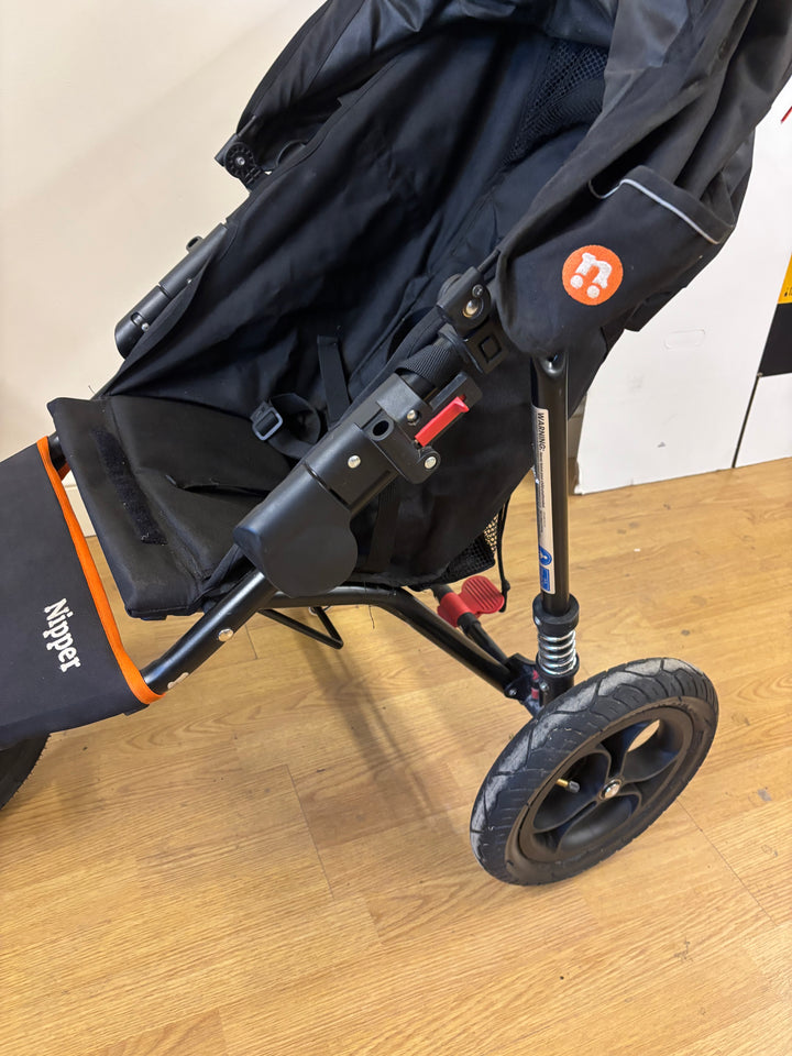 Pre Loved Out 'n' About Nipper v5 (ID 9009).