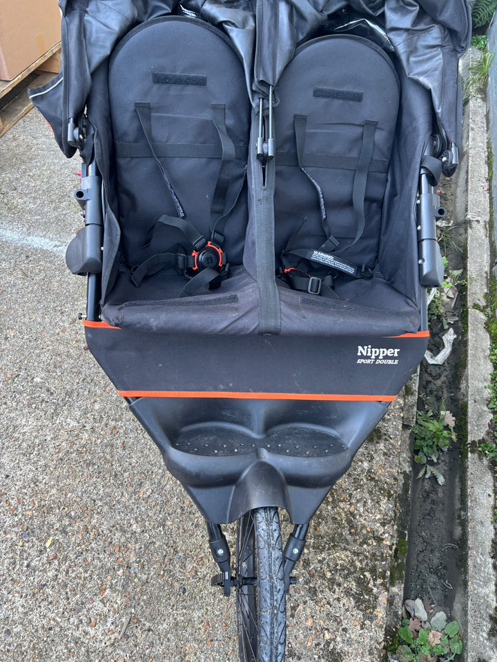 Pre Loved Out 'n' About Nipper Sport v5 - Double (ID 3518)