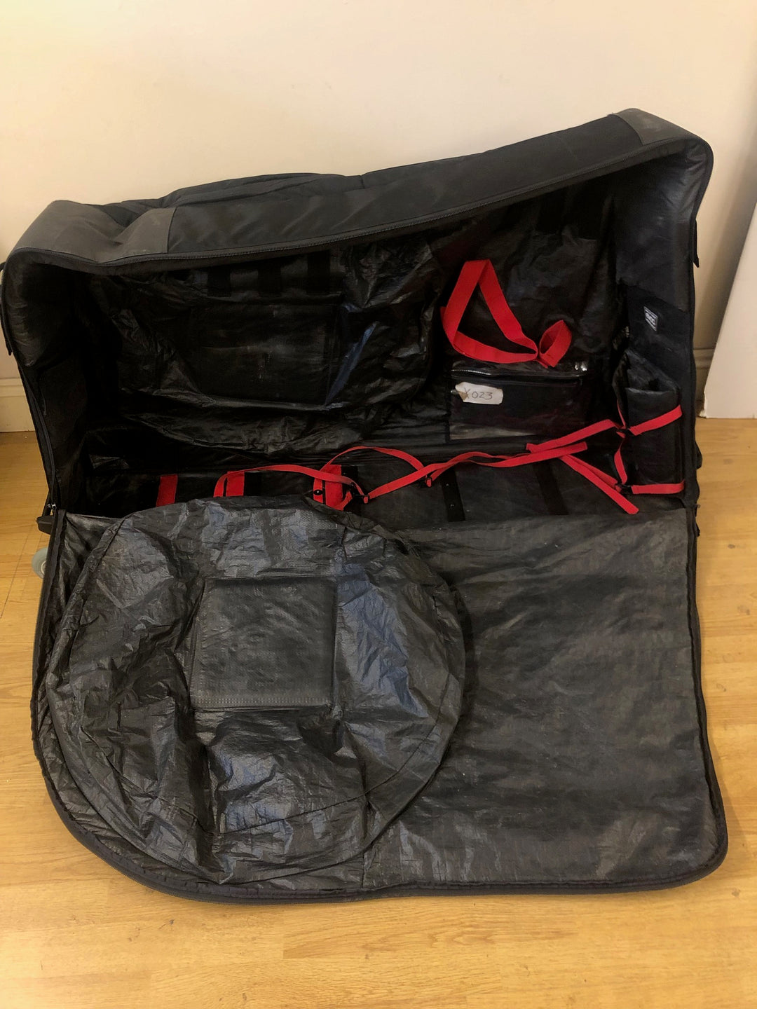 Pre Loved Evoc Bike Bag (ID X023)