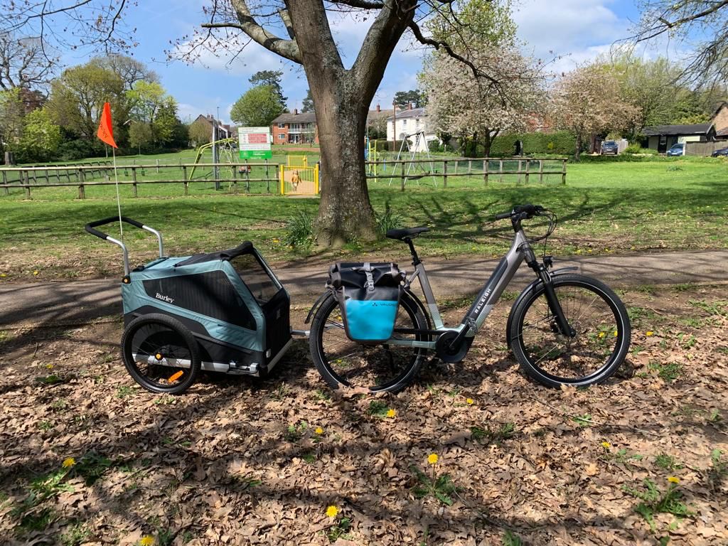 HIRE a Burley Pet Trailer - Kids Bike Trailers