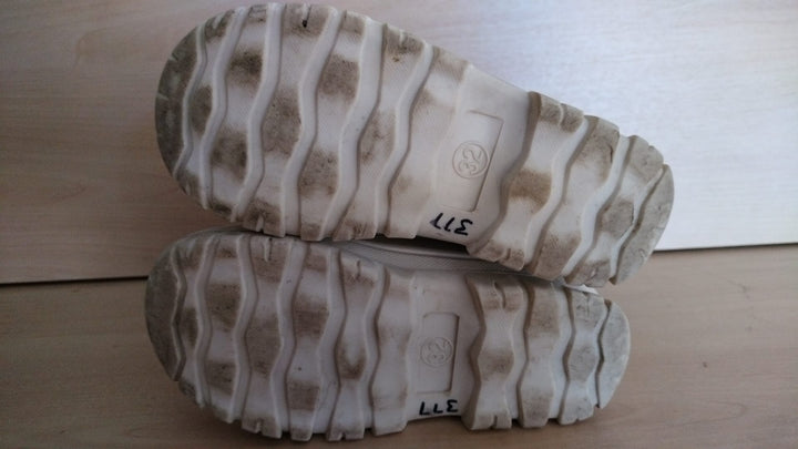 Pre Loved Roarsome (Dinoski) Kids Snow Boots Size EU32 (377)
