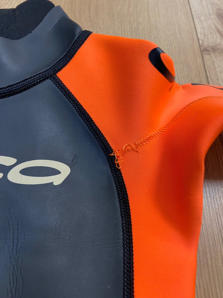 Pre Loved Orca Squad Open Water Swimming Kids Wetsuit Size 8 (755) - Grade B