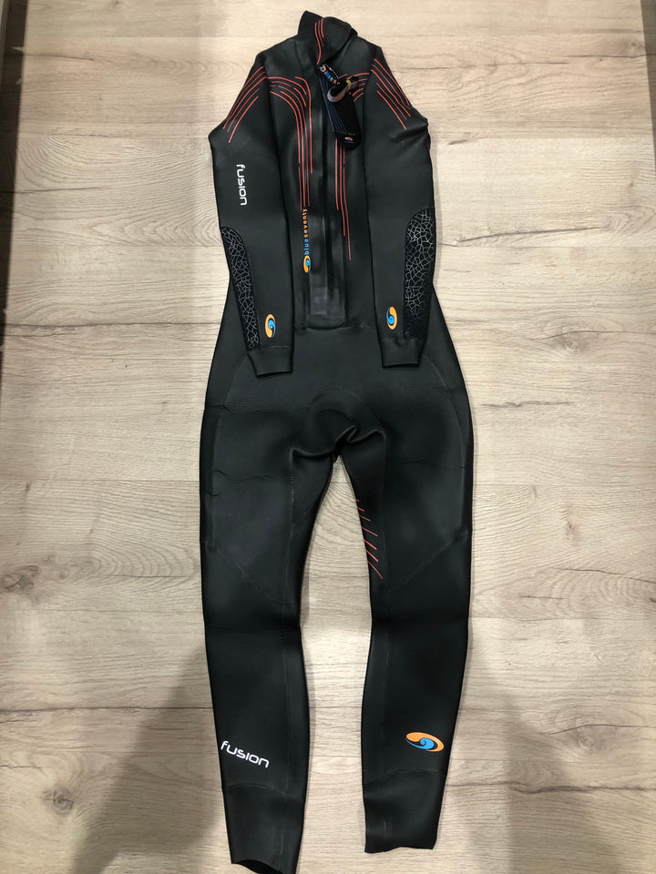 Blueseventy Fusion Triathlon Wetsuit Mens EX HIRE (Small Medium)