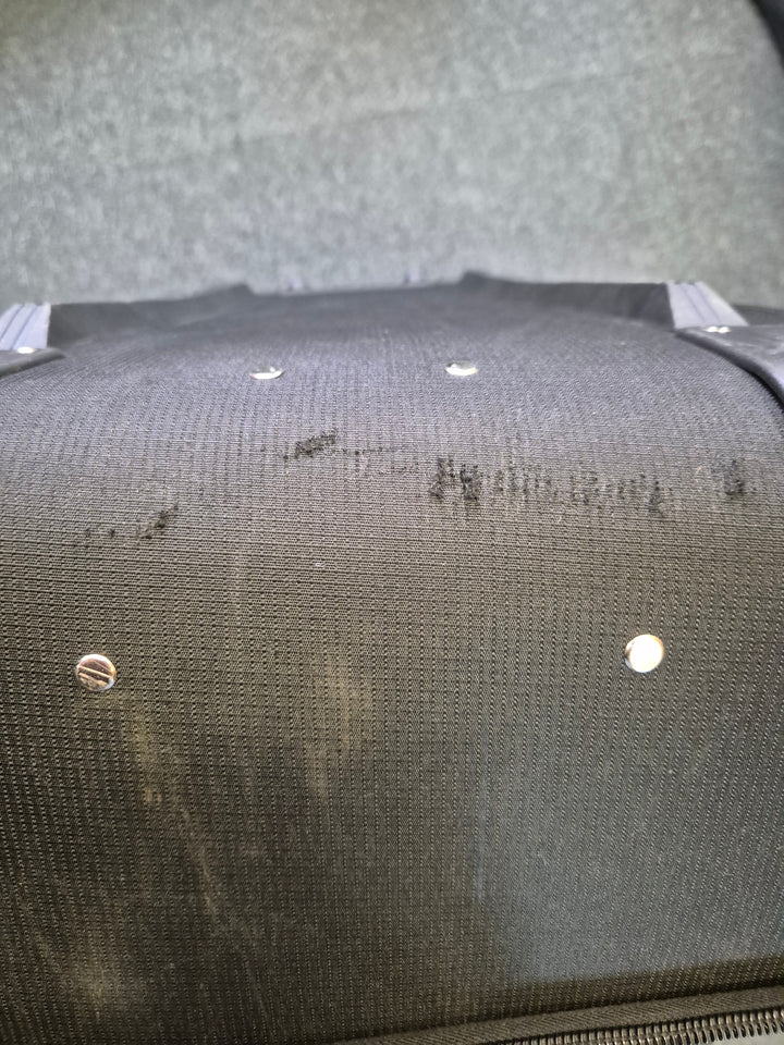 Pre-loved Mountain Pac Wheely Luggage Bag Black (1598)