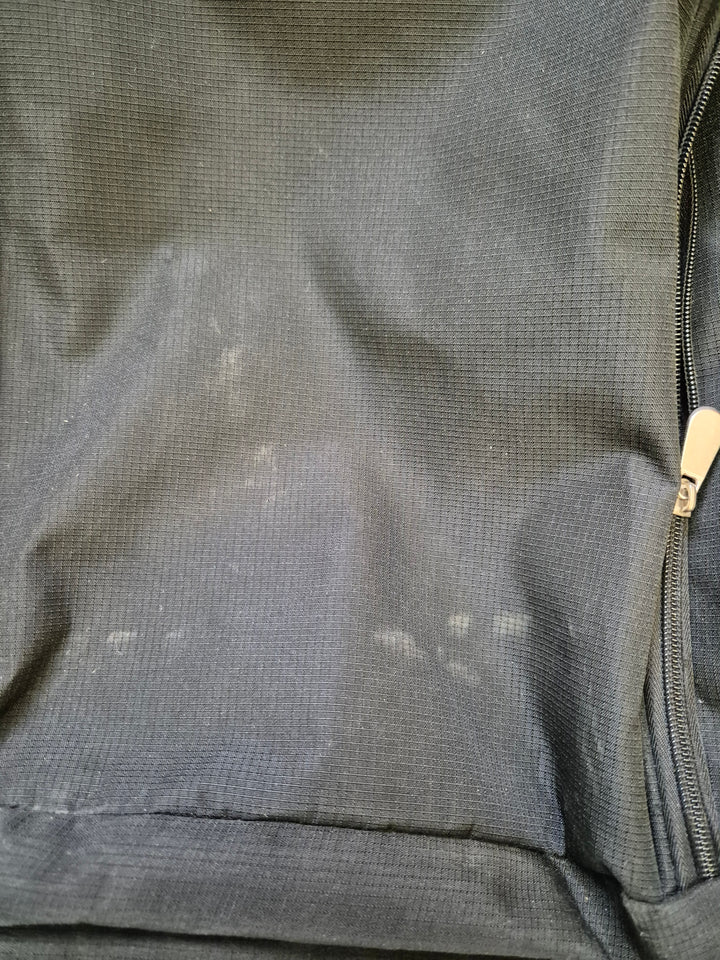 Pre-loved Mountain Pac Wheely Luggage Bag Black (834)
